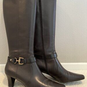 Stylish Anne Klein Gauge Boots